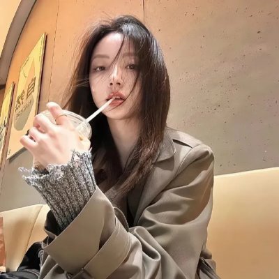 阿罗有枝彩色笔